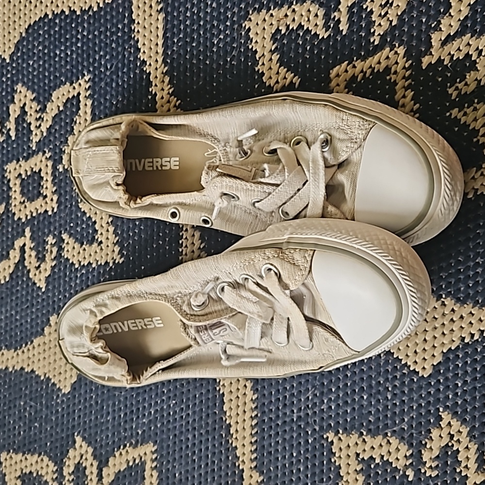 Converse all stars